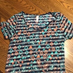 Short sleeve shirt